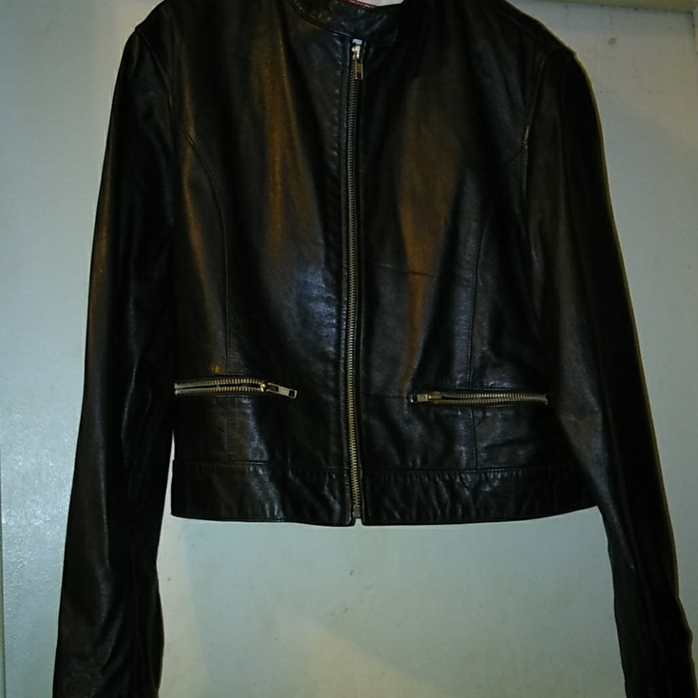 Lg. Pure black leather MOTO Jacket